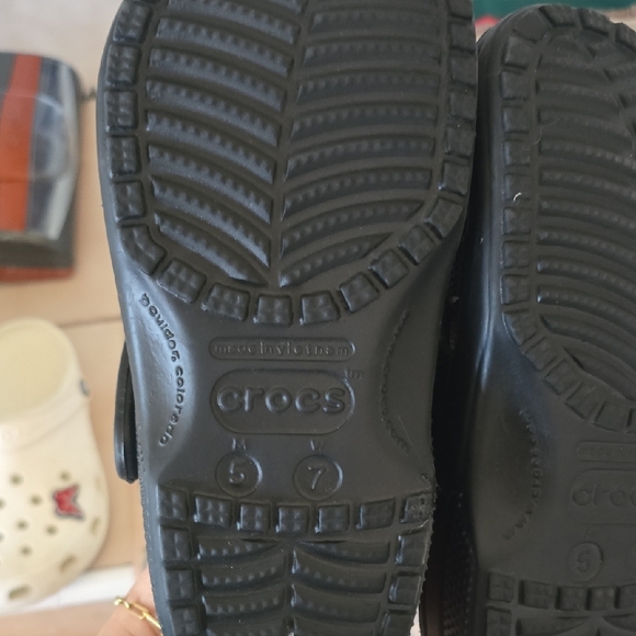 CROCS Black Kids Sandals - Picture 5 of 7